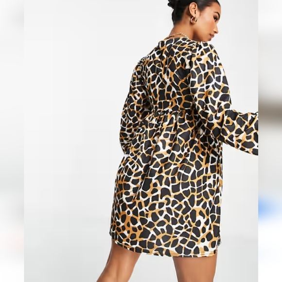 ASOS Design, New Oversized Long Blouson Sleeve Animal Print Mini Dress Size 8 - Picture 5 of 14